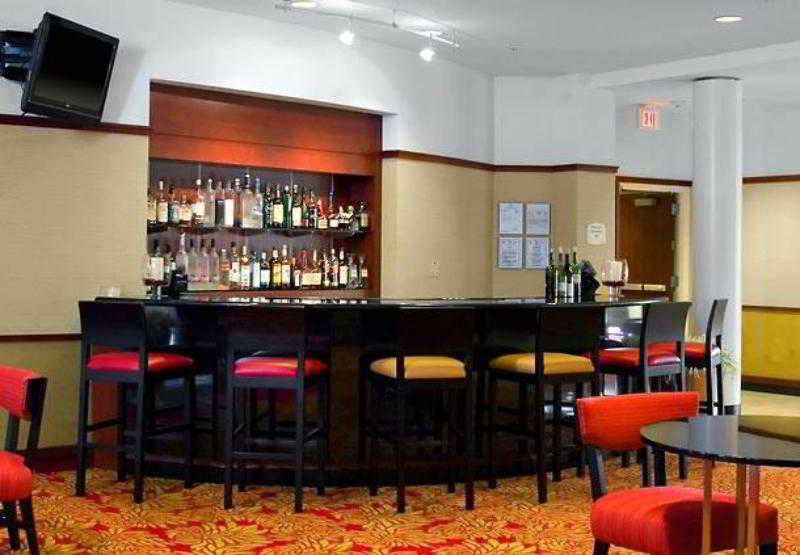 Courtyard Atlanta Airport West Hotel College Park Exterior photo